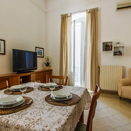 Sanvito 12 *
